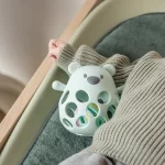 Силиконова дрънкалка гризалка Мече Pastelgreen