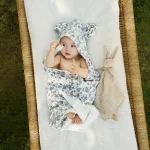 Бебешка Хавлия с Качулка Elodie Garden Leo Toile
